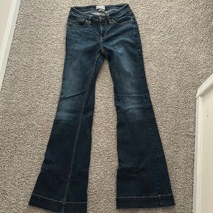 Shyanne Jeans, 28 Reg. Medium/Dark wash